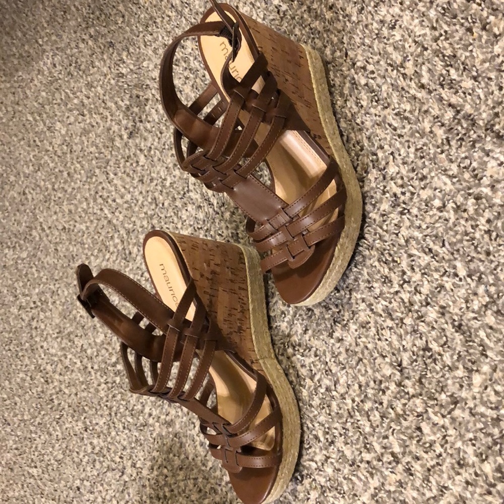 Wedges - Picture 2 of 2